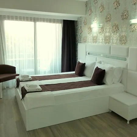 Dalian Elite Hotel