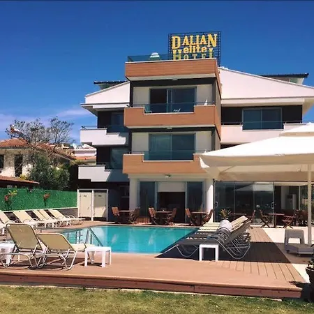 Готель Dalian Elite