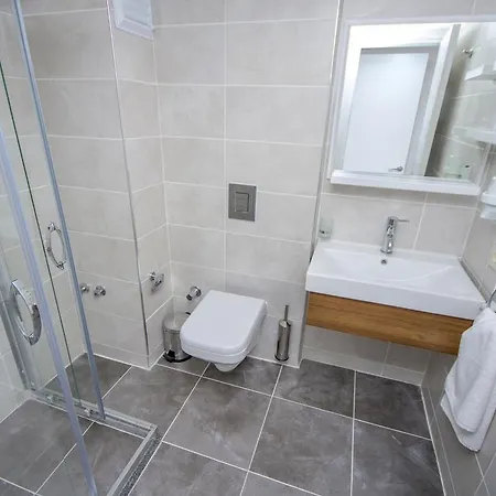 Otel Dalian Elite Çeşme