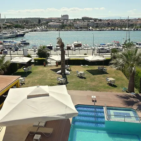 Otel Dalian Elite Çeşme