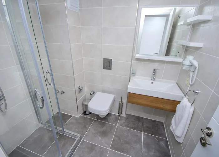 Hotel Dalian Elite Çeşme