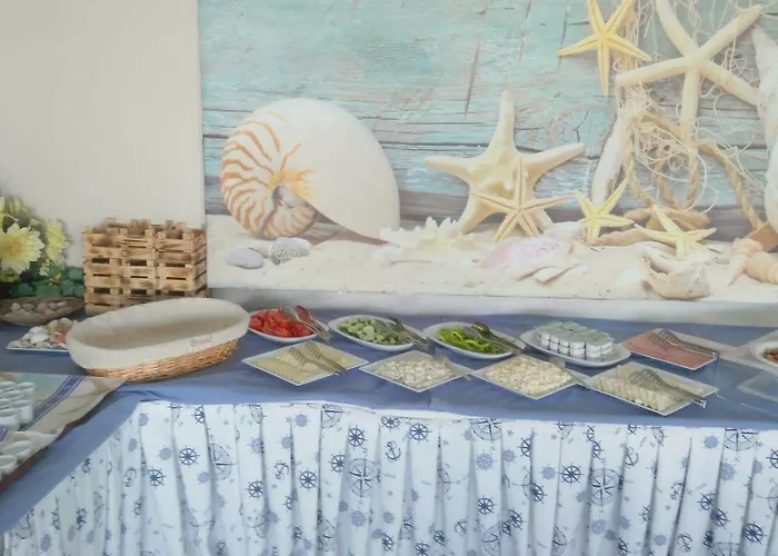 Dalian Elite Hotel 3*